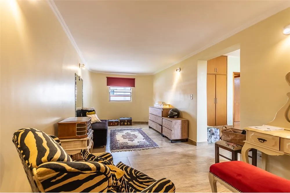 Casa, 4 quartos, 267 m² - Foto 1