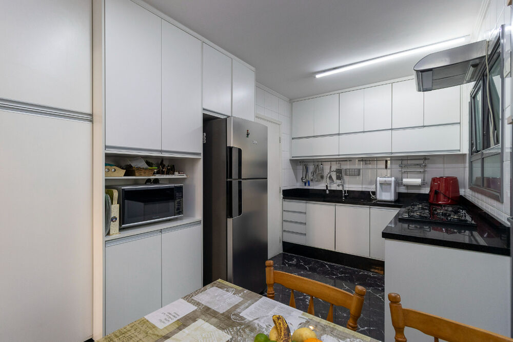 Apartamento à venda com 3 quartos, 103m² - Foto 18