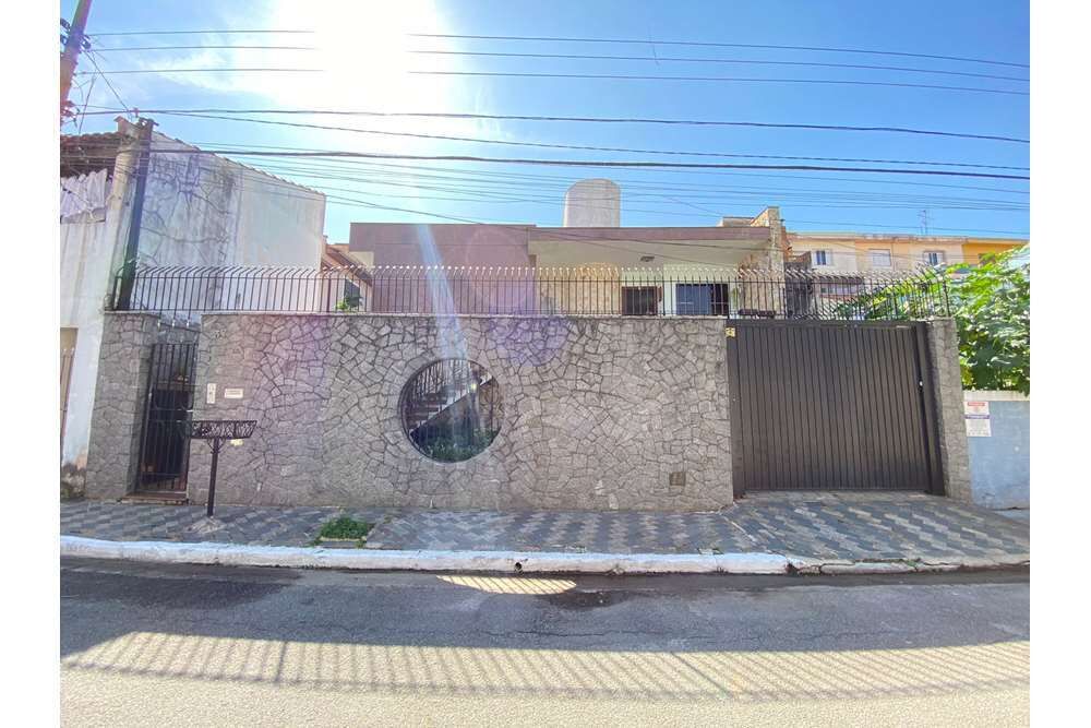 Casa à venda com 3 quartos, 250m² - Foto 17
