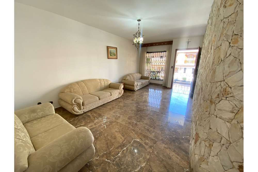 Casa à venda com 3 quartos, 250m² - Foto 13