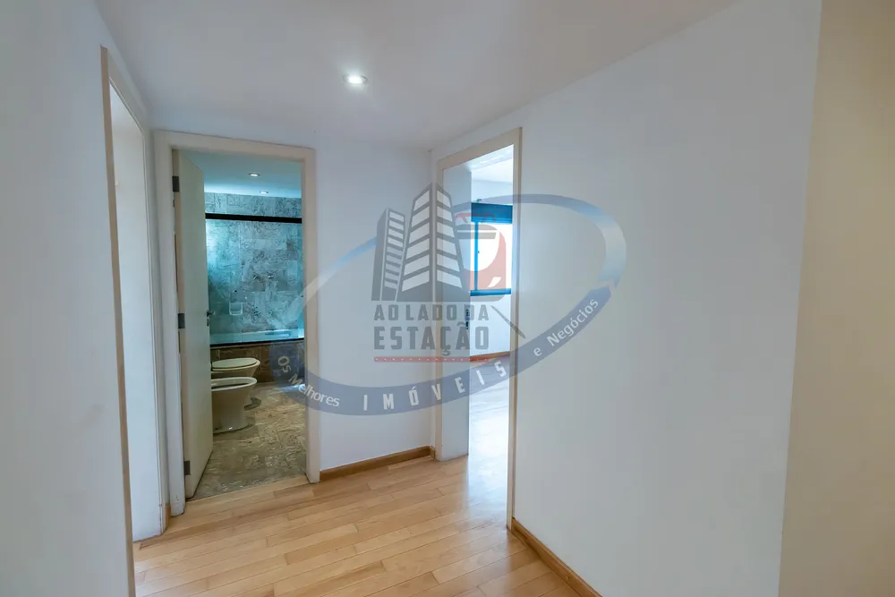 Apartamento, 3 quartos, 240 m² - Foto 3