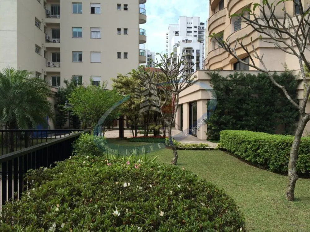 Apartamento, 4 quartos, 245 m² - Foto 1