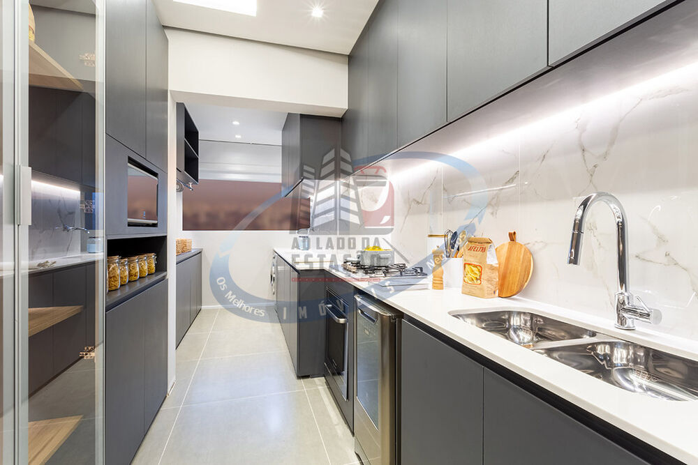 Apartamento à venda com 3 quartos, 81m² - Foto 4