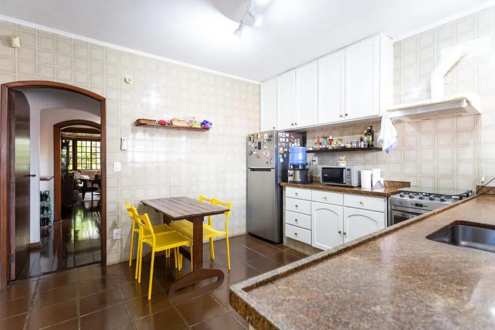 Casa, 3 quartos, 200 m² - Foto 6