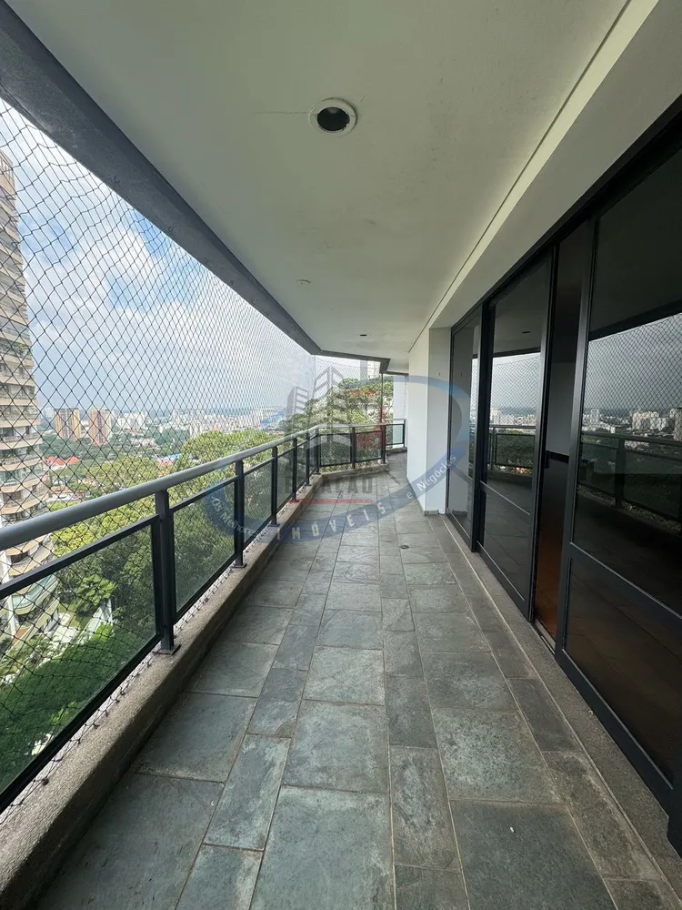 Apartamento, 4 quartos, 330 m² - Foto 1