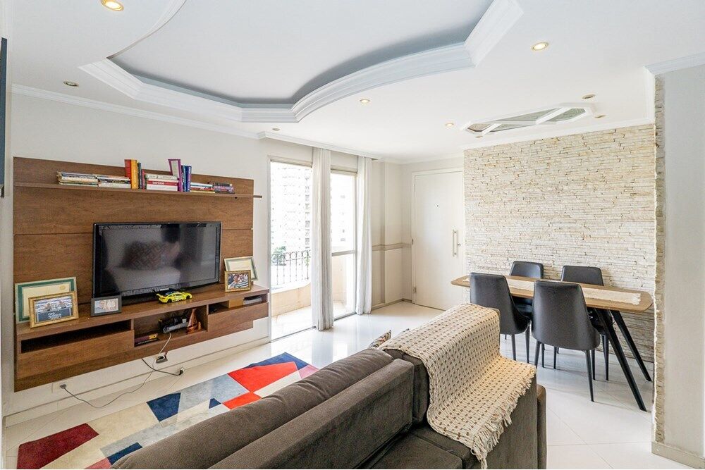 Apartamento à venda com 2 quartos, 68m² - Foto 1