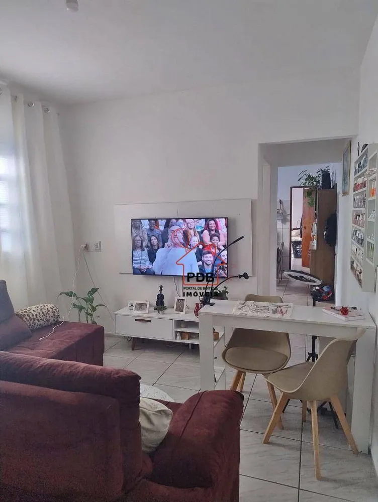 Casa, 4 quartos, 154 m² - Foto 2