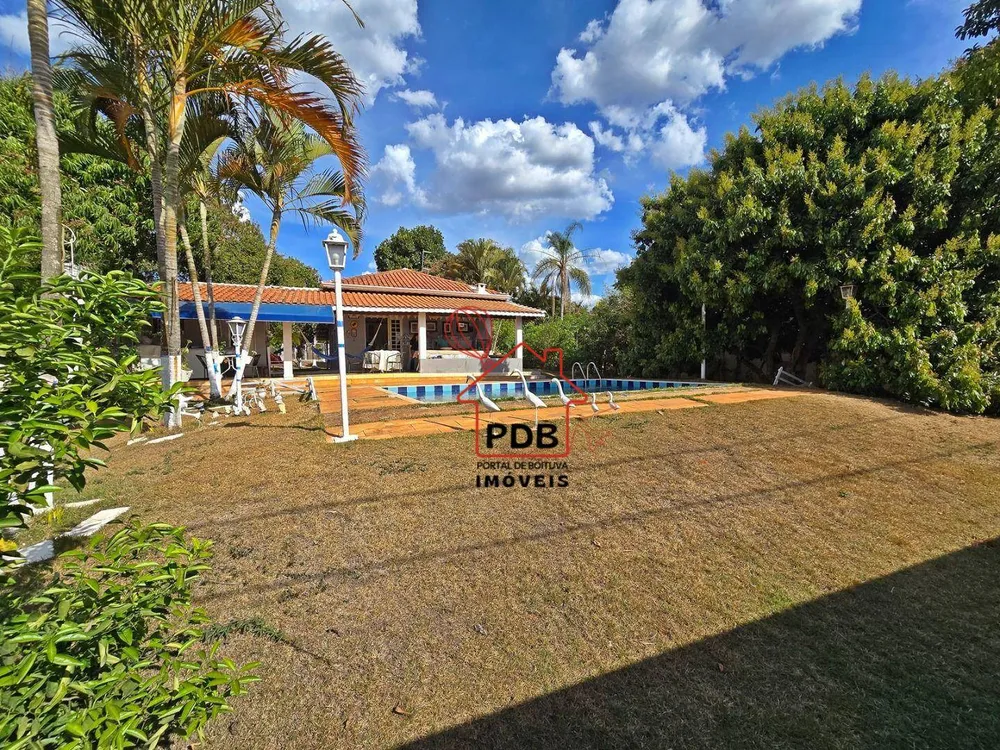 Chácara, 3 quartos, 1020 m² - Foto 2
