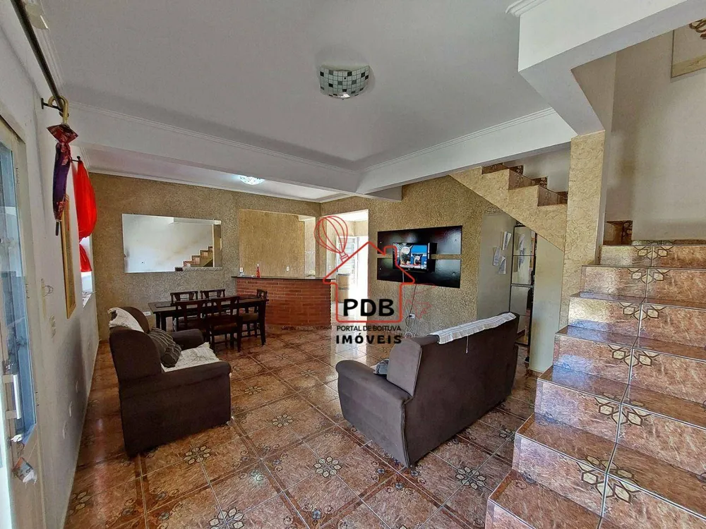 Casa, 3 quartos, 187 m² - Foto 2