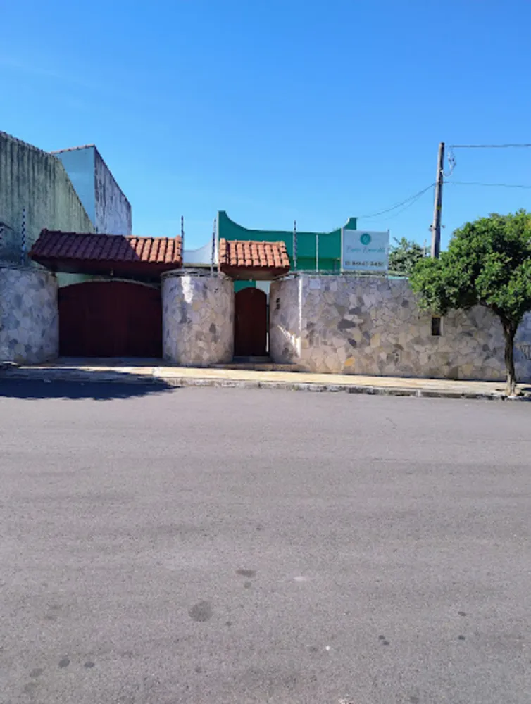 Casa, 5 quartos, 233 m² - Foto 1