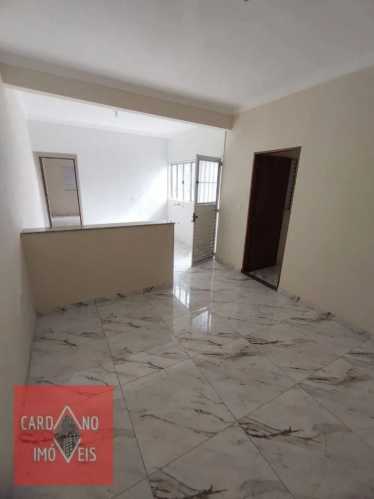 Casa, 2 quartos, 70 m² - Foto 1