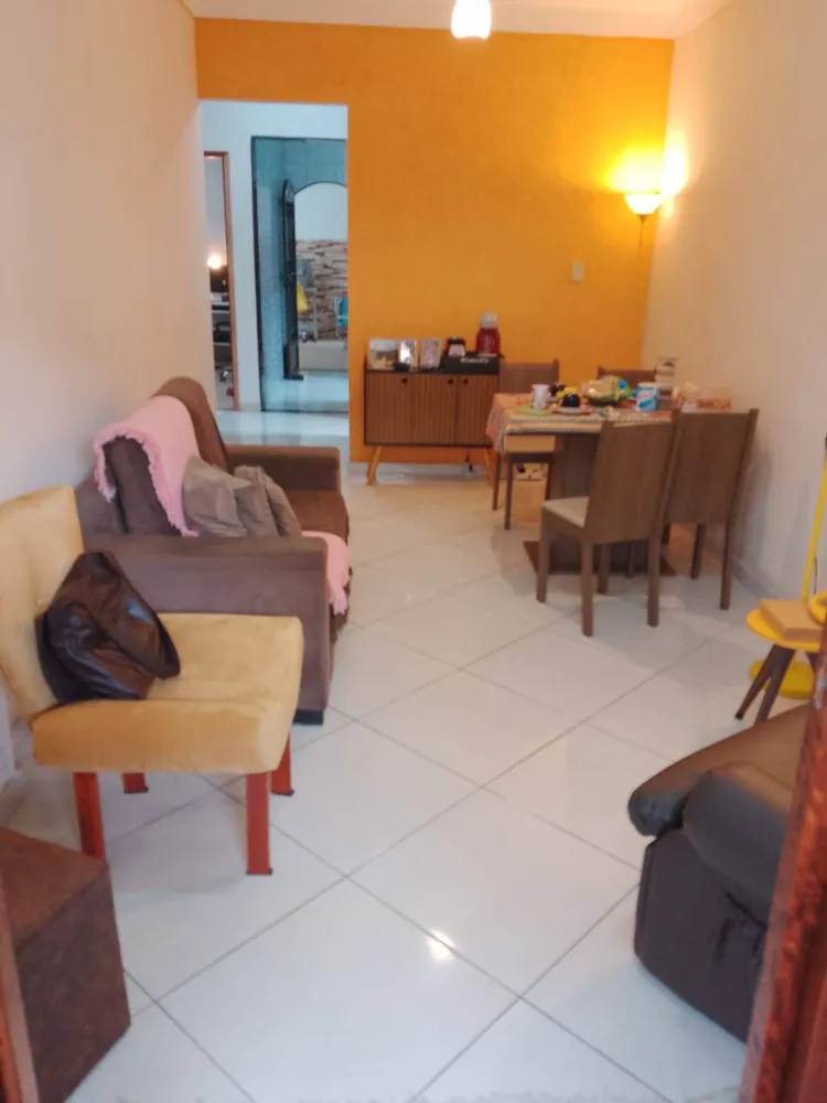Casa, 2 quartos, 131 m² - Foto 2