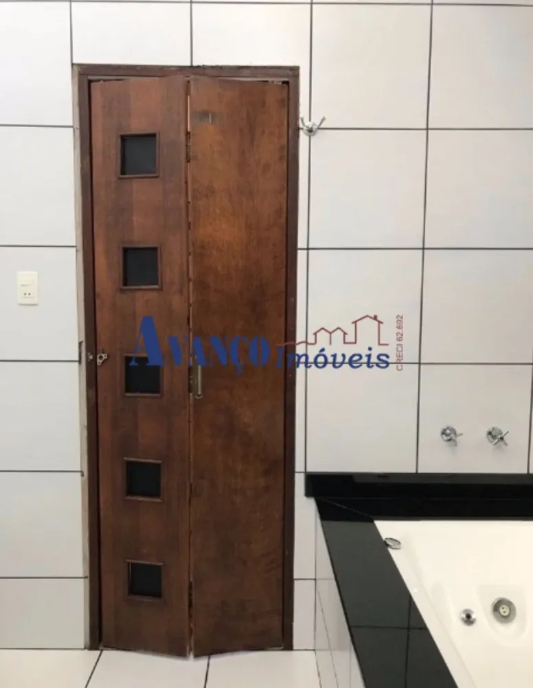 Casa, 3 quartos, 223 m² - Foto 10