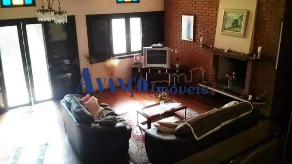 Casa, 4 quartos, 327 m² - Foto 9