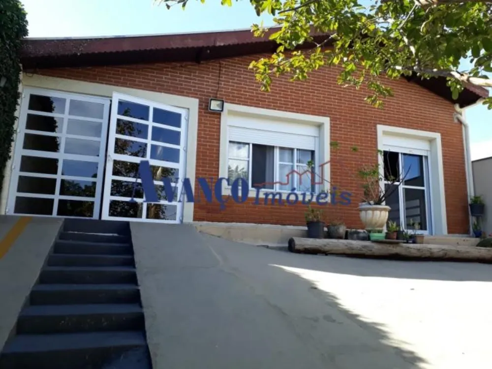 Casa, 3 quartos, 260 m² - Foto 1