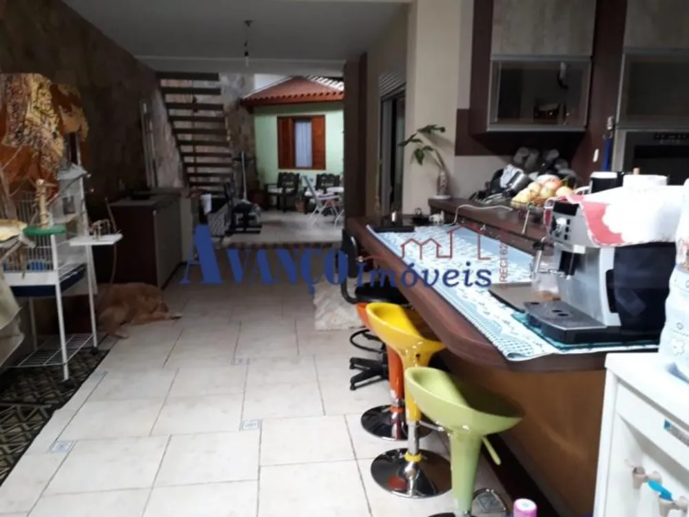 Casa, 3 quartos, 260 m² - Foto 3