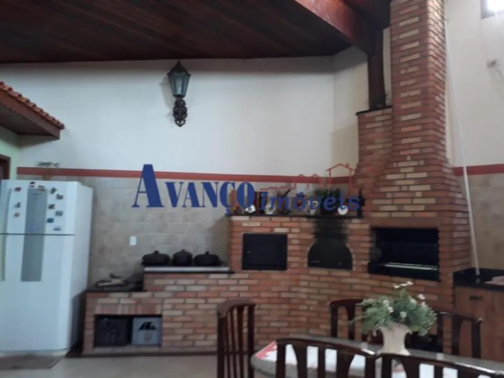 Casa, 3 quartos, 260 m² - Foto 9