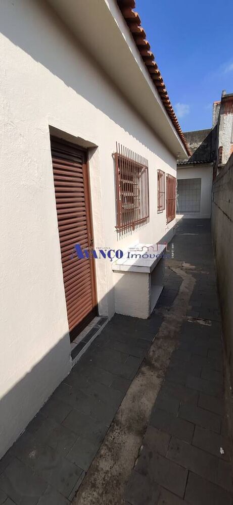 Casa para alugar com 3 quartos, 150m² - Foto 5