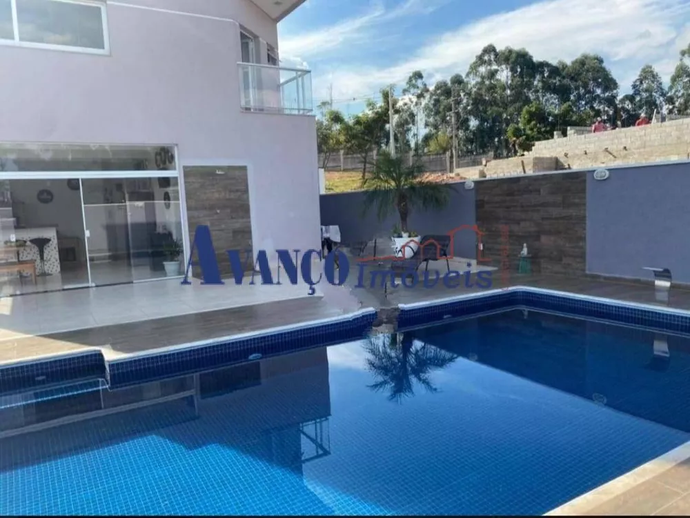 Casa de Condomínio à venda com 3 quartos, 340m² - Foto 1