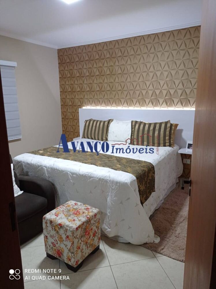 Casa de Condomínio à venda com 4 quartos, 245m² - Foto 4