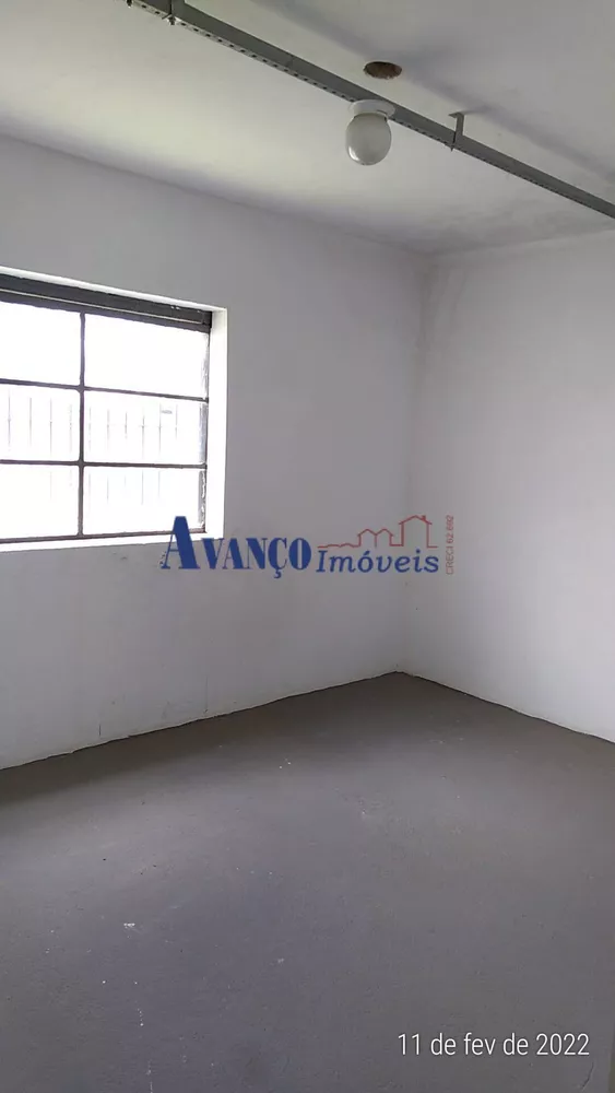 Casa à venda com 3 quartos, 100m² - Foto 2