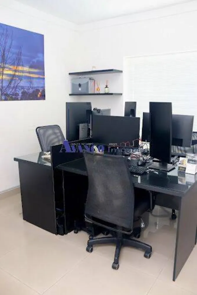 Casa, 5 quartos, 250 m² - Foto 3