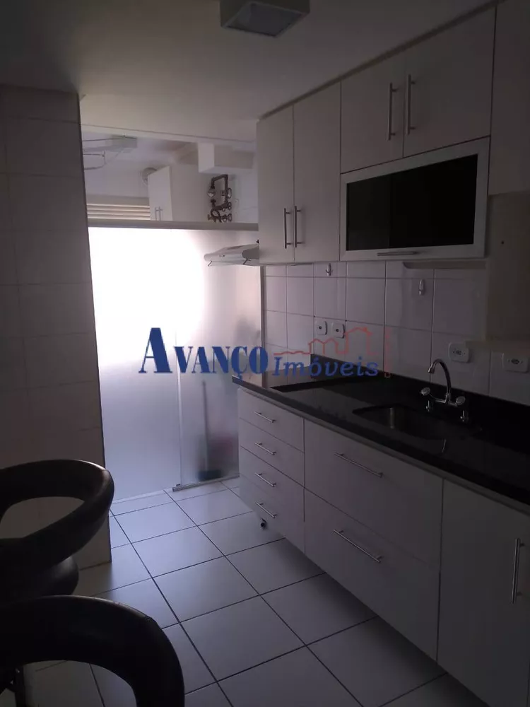 Apartamento à venda com 3 quartos, 70m² - Foto 7