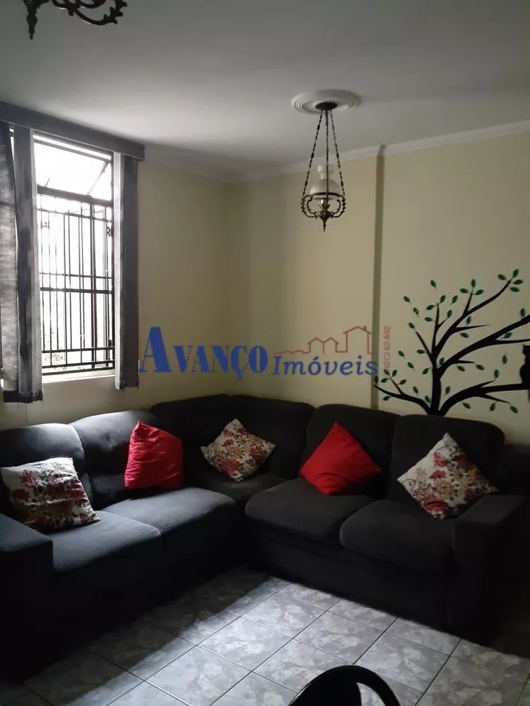 Apartamento à venda com 2 quartos, 60m² - Foto 4