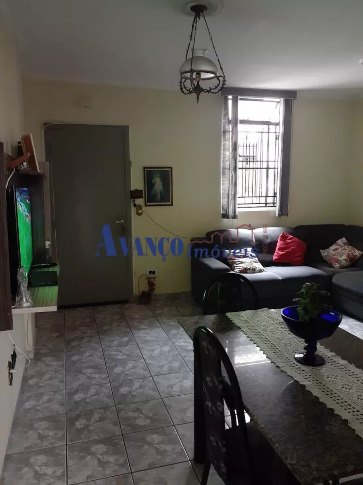 Apartamento à venda com 2 quartos, 60m² - Foto 2