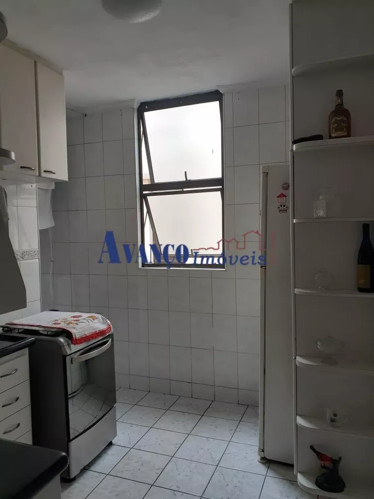 Apartamento à venda com 2 quartos, 60m² - Foto 8