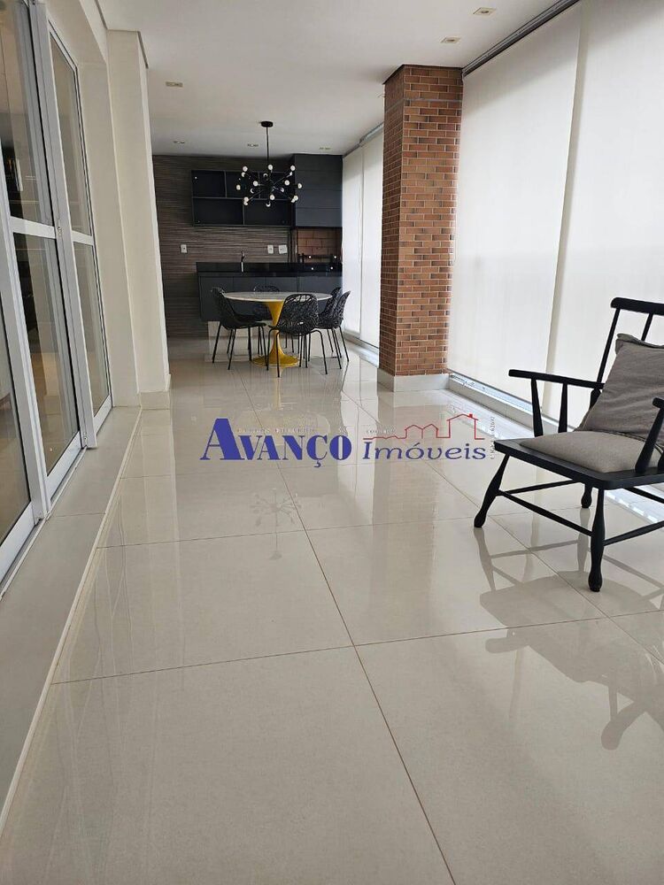 Apartamento para alugar com 3 quartos, 268m² - Foto 2