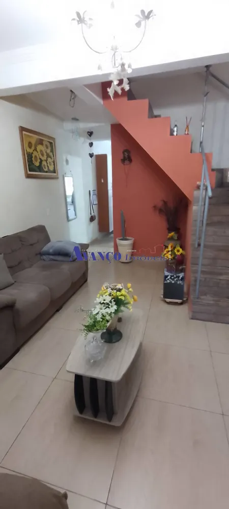 Casa, 2 quartos, 78 m² - Foto 1