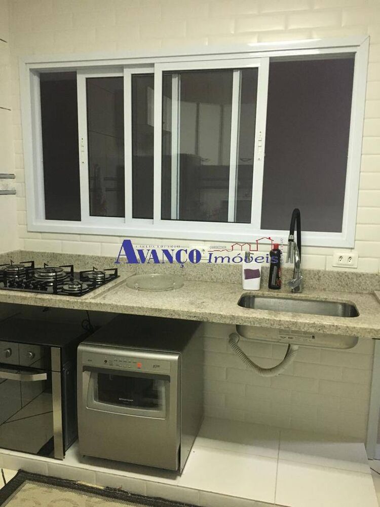 Casa, 4 quartos, 191 m² - Foto 3