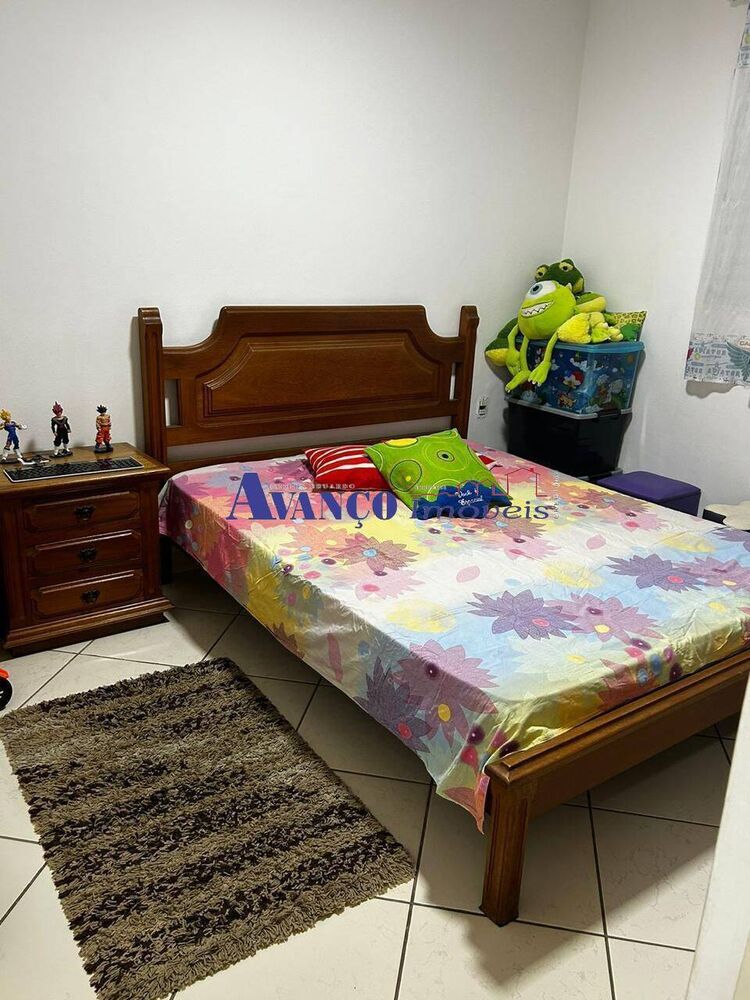 Casa, 4 quartos, 191 m² - Foto 4