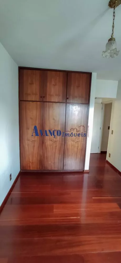 Apartamento à venda com 3 quartos, 120m² - Foto 12