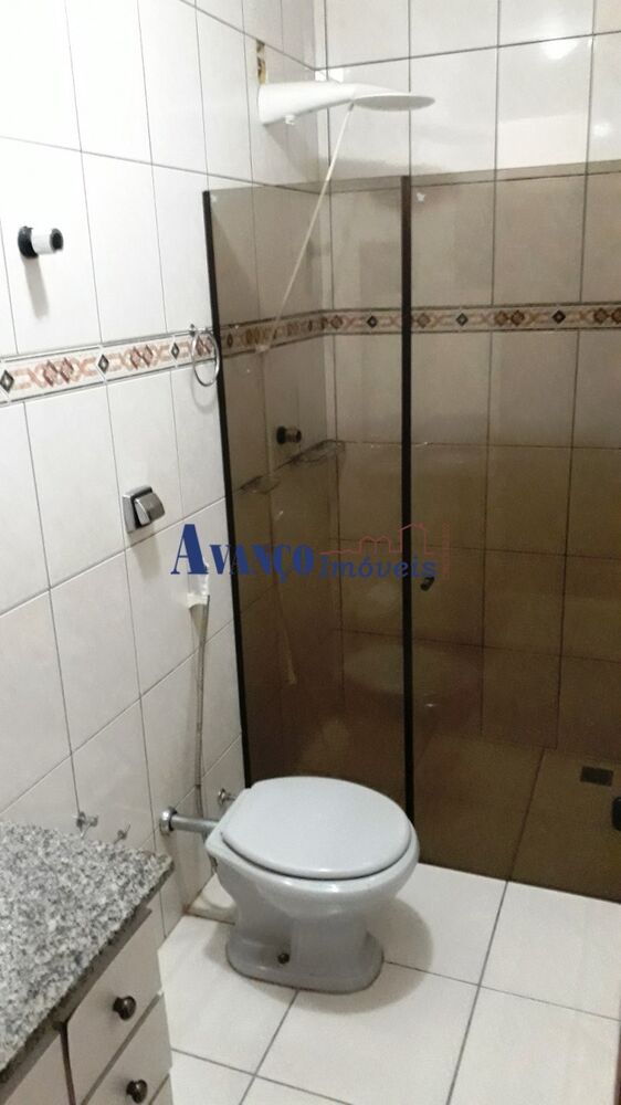 Casa à venda com 3 quartos, 380m² - Foto 11