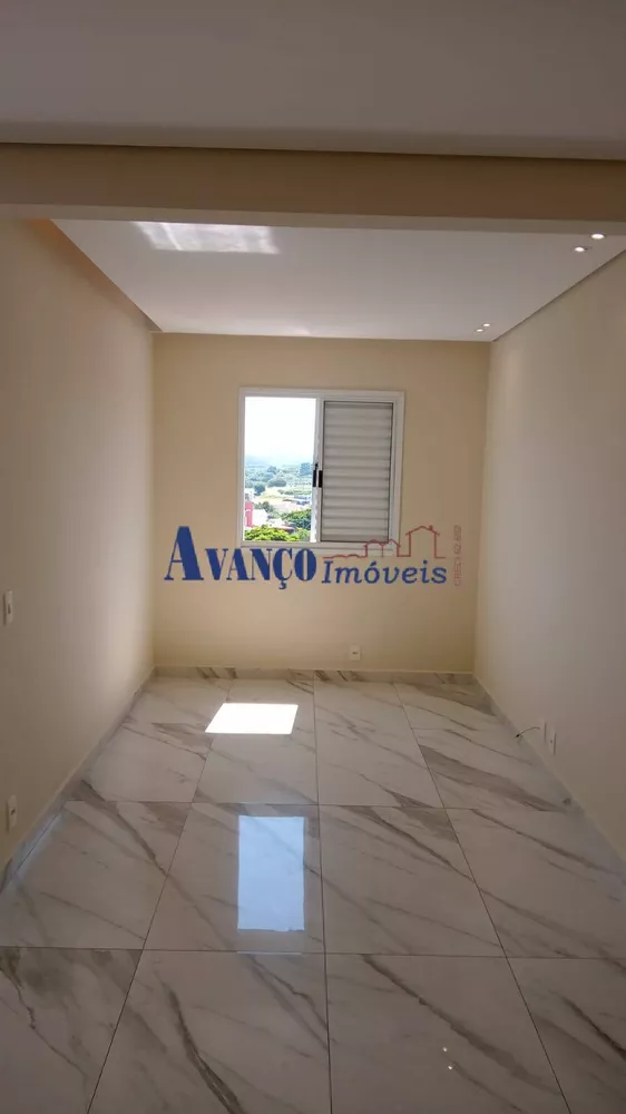 Apartamento à venda com 2 quartos, 72m² - Foto 3