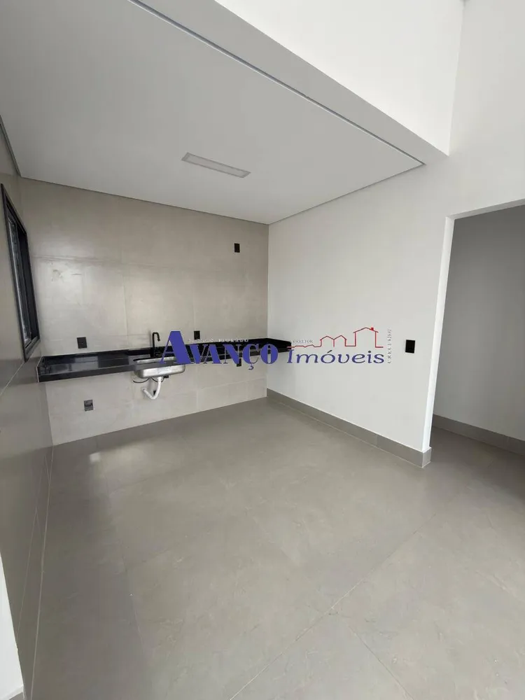 Casa, 3 quartos, 75 m² - Foto 1