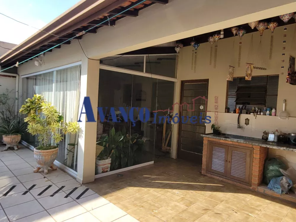 Casa à venda com 2 quartos, 158m² - Foto 13