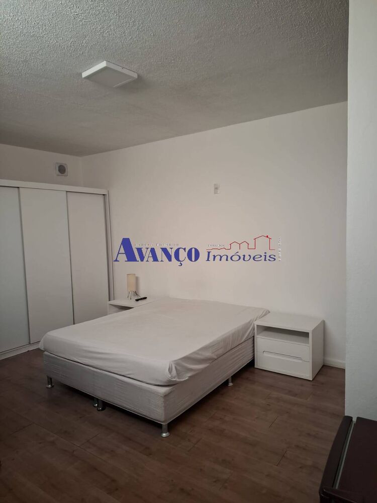 Casa, 3 quartos, 252 m² - Foto 5