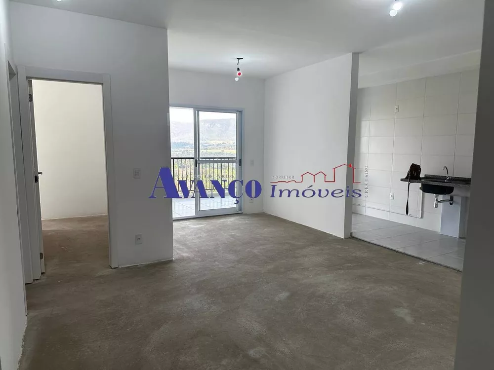 Apartamento à venda com 2 quartos, 85m² - Foto 2