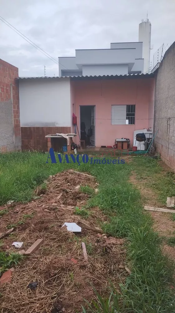 Casa à venda com 1 quarto, 40m² - Foto 1