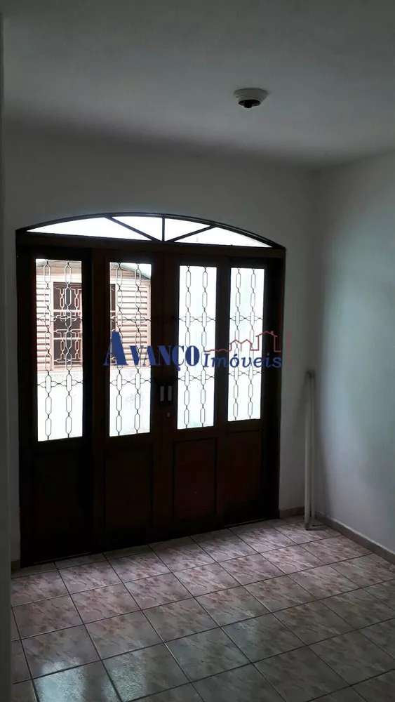 Casa à venda com 3 quartos, 185m² - Foto 4