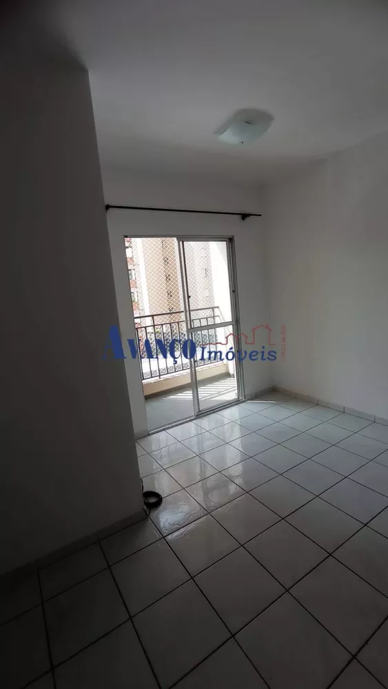 Apartamento à venda com 3 quartos, 72m² - Foto 2