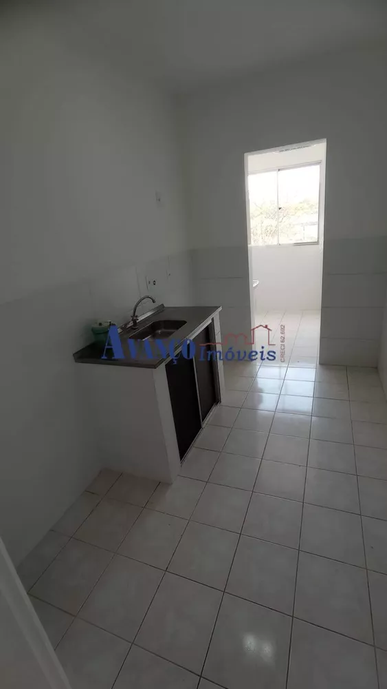 Apartamento à venda com 3 quartos, 72m² - Foto 4