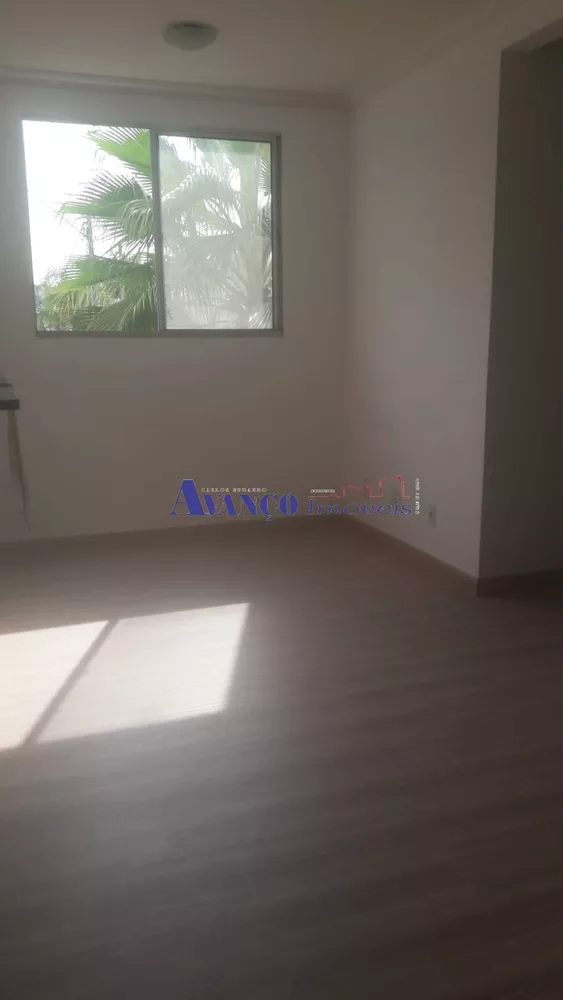 Apartamento para alugar com 3 quartos, 65m² - Foto 3