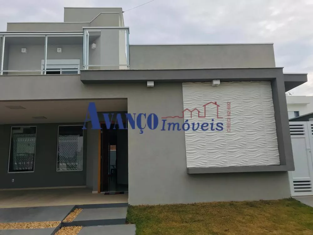 Casa de Condomínio à venda com 3 quartos, 170m² - Foto 1