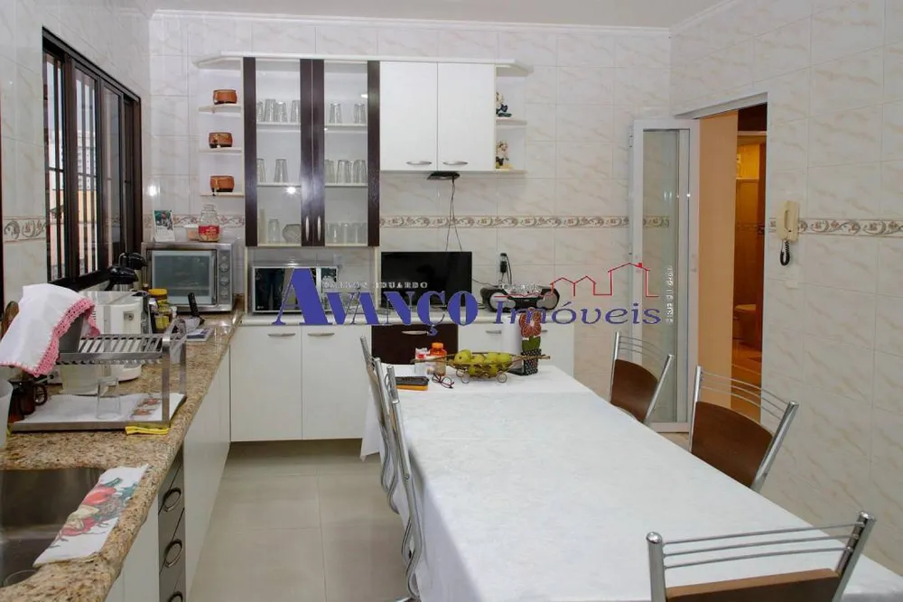 Casa, 4 quartos, 384 m² - Foto 1