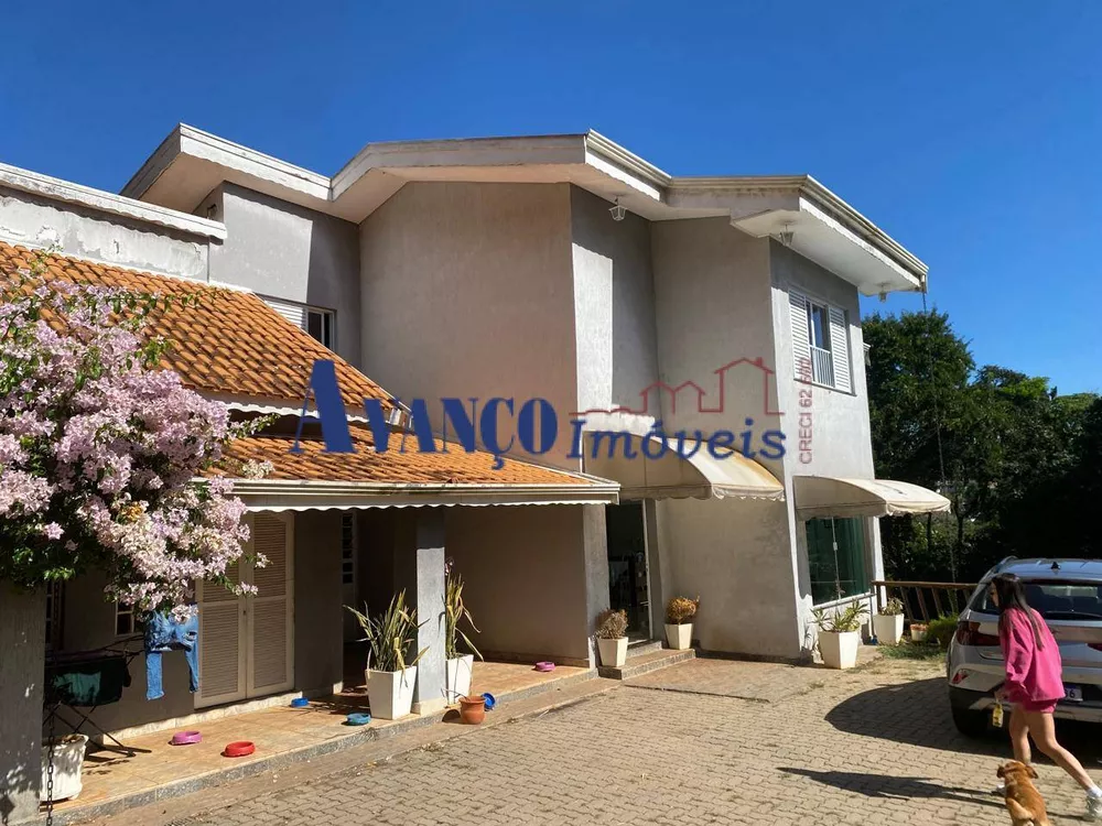 Casa de Condomínio à venda com 6 quartos, 350m² - Foto 1