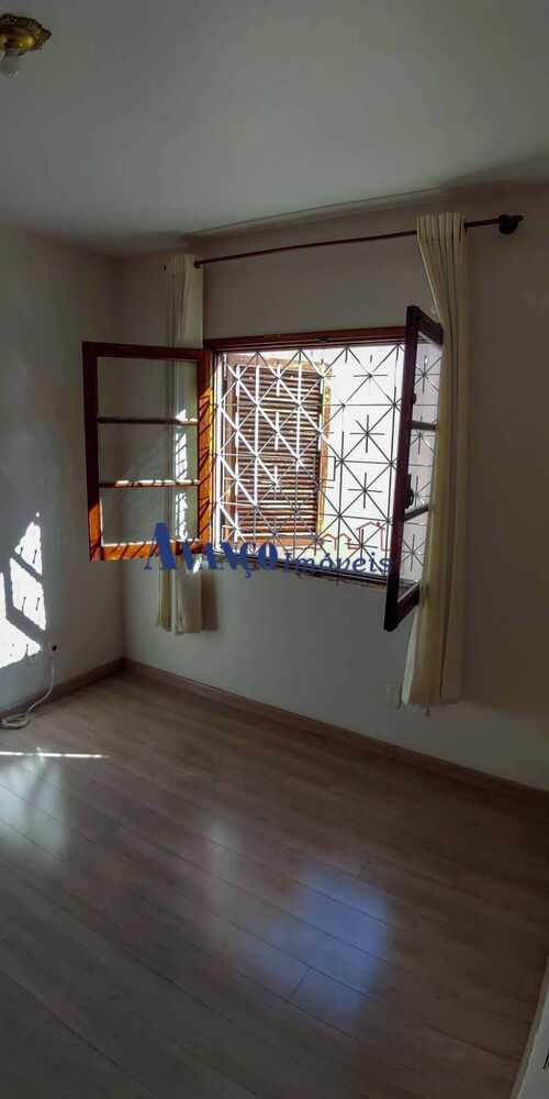 Casa, 3 quartos, 262 m² - Foto 5